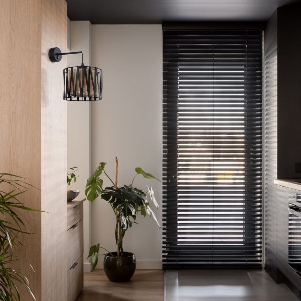 HARMONY NATURE KINKIET 1" se traduit en français par "HARMONY NATURE APPLIQUE 1