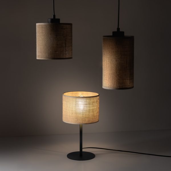 JUTA LAMPKA NOCNA 1" se traduit en français par "LAMPE DE CHEVET JUTA 1