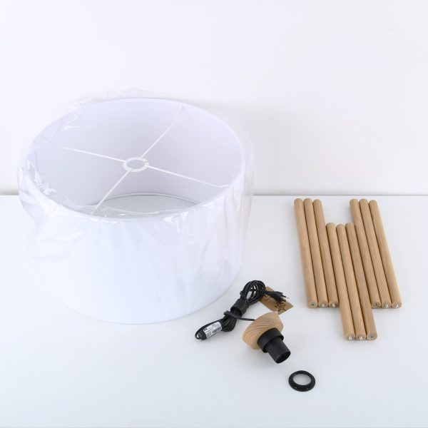 LAMPE SUR PIED TOKYO BLANCHE 1 PINS ANTIQUÉ