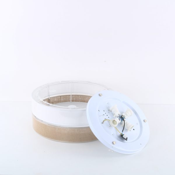 Le titre du produit en français serait : "LAMPE DE PLAFOND LINOBIANCO 4 450