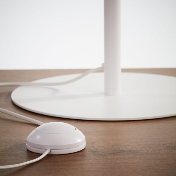 LINOBIANCO LAMPE SUR PIED 1